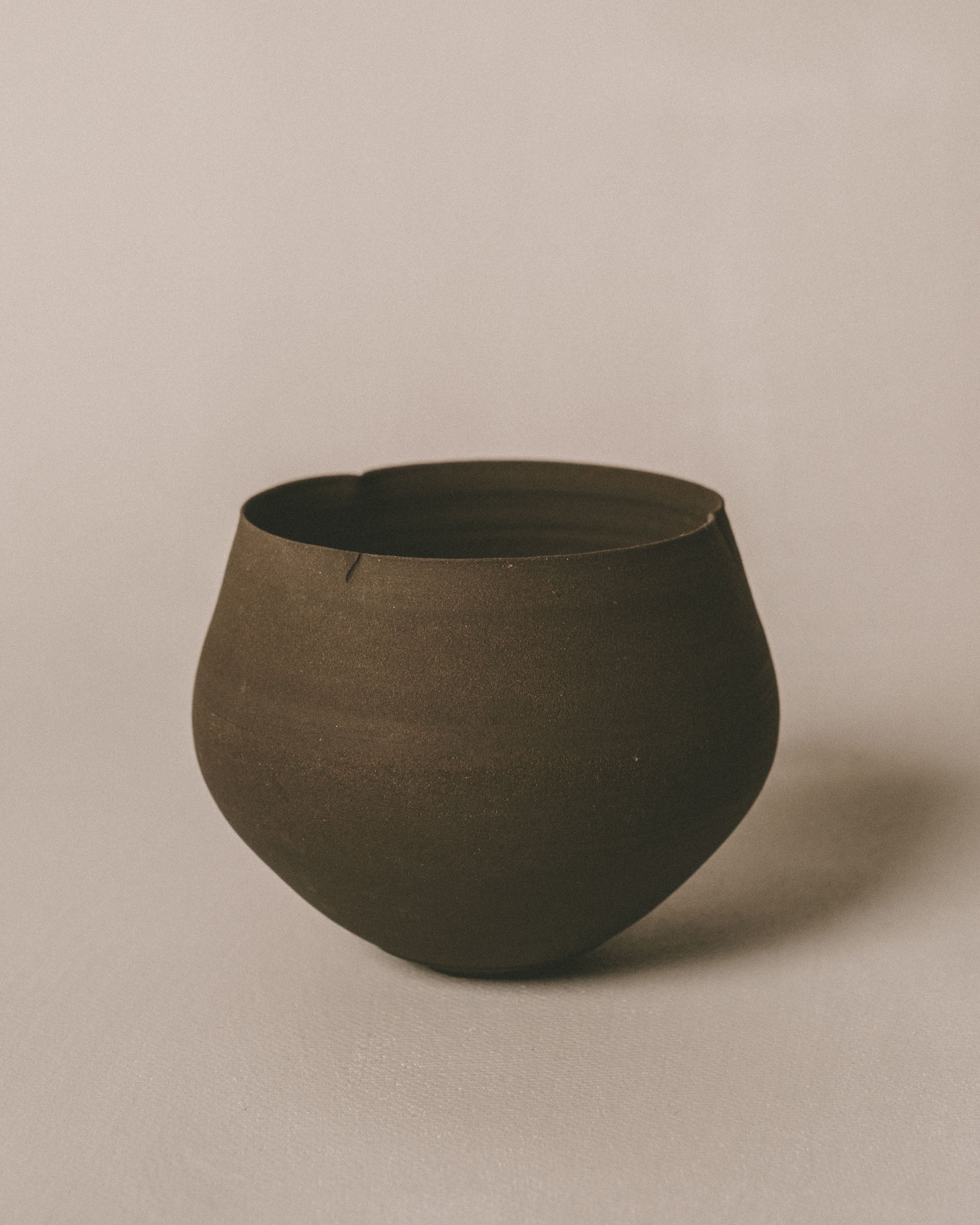 Lotus Cup in Black