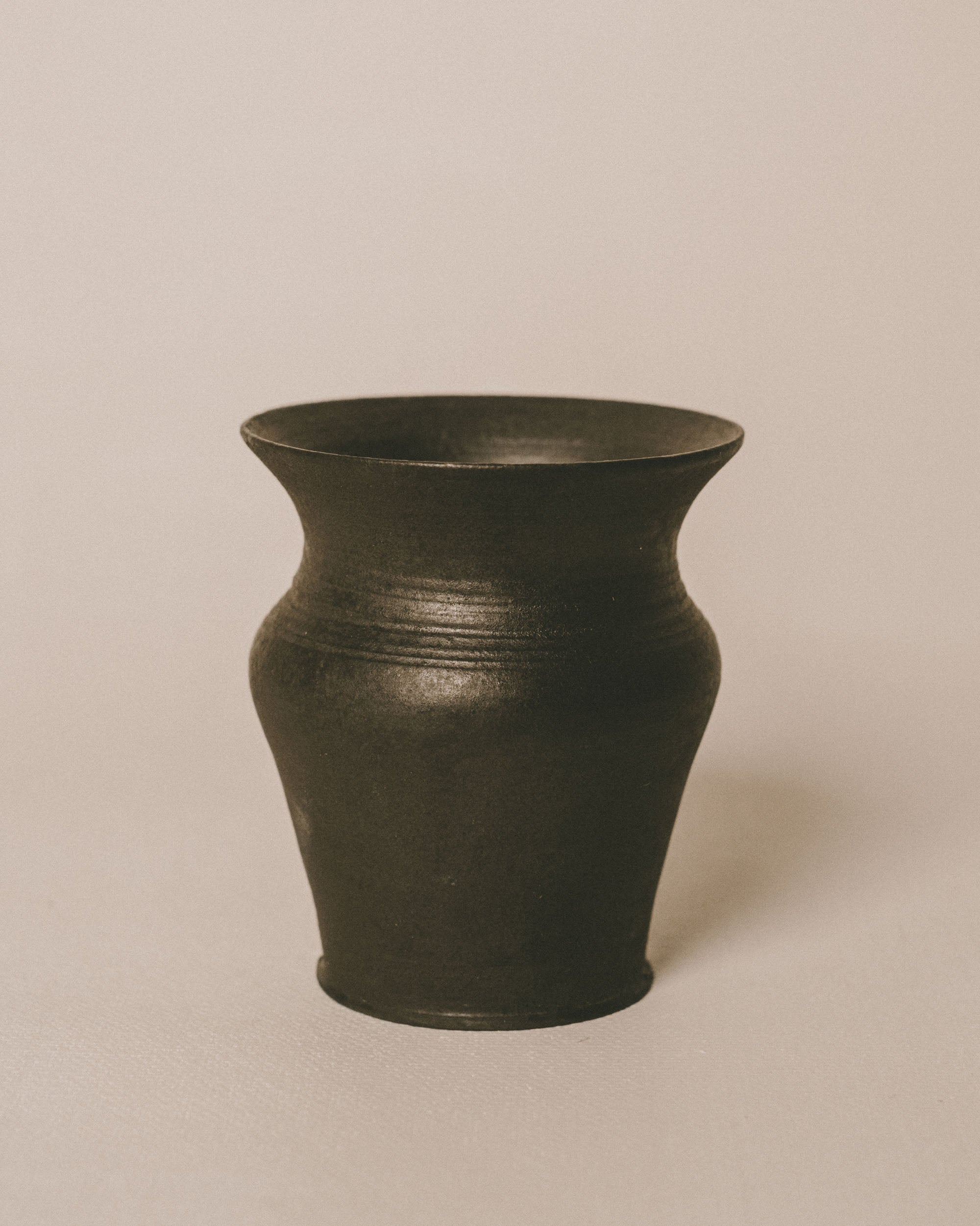 Vase 2