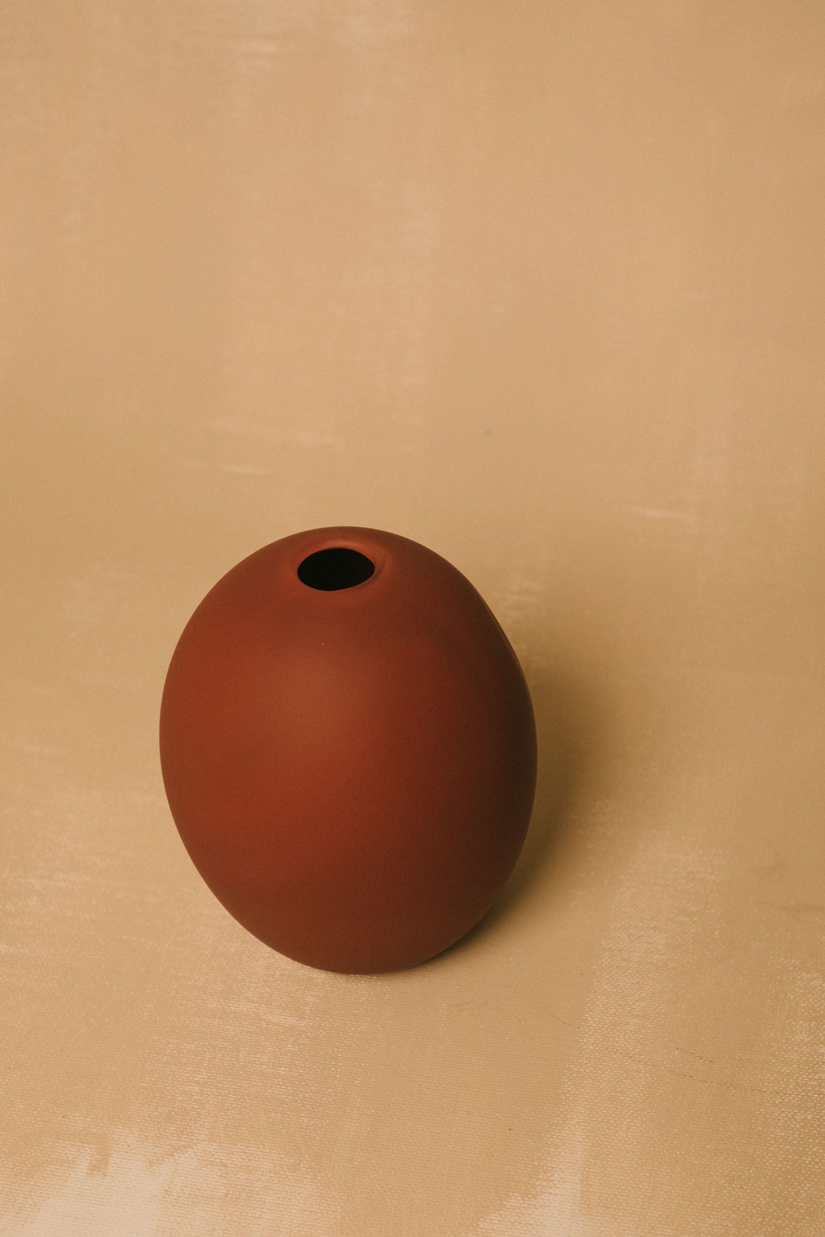 Vase No. 987 in Clay
