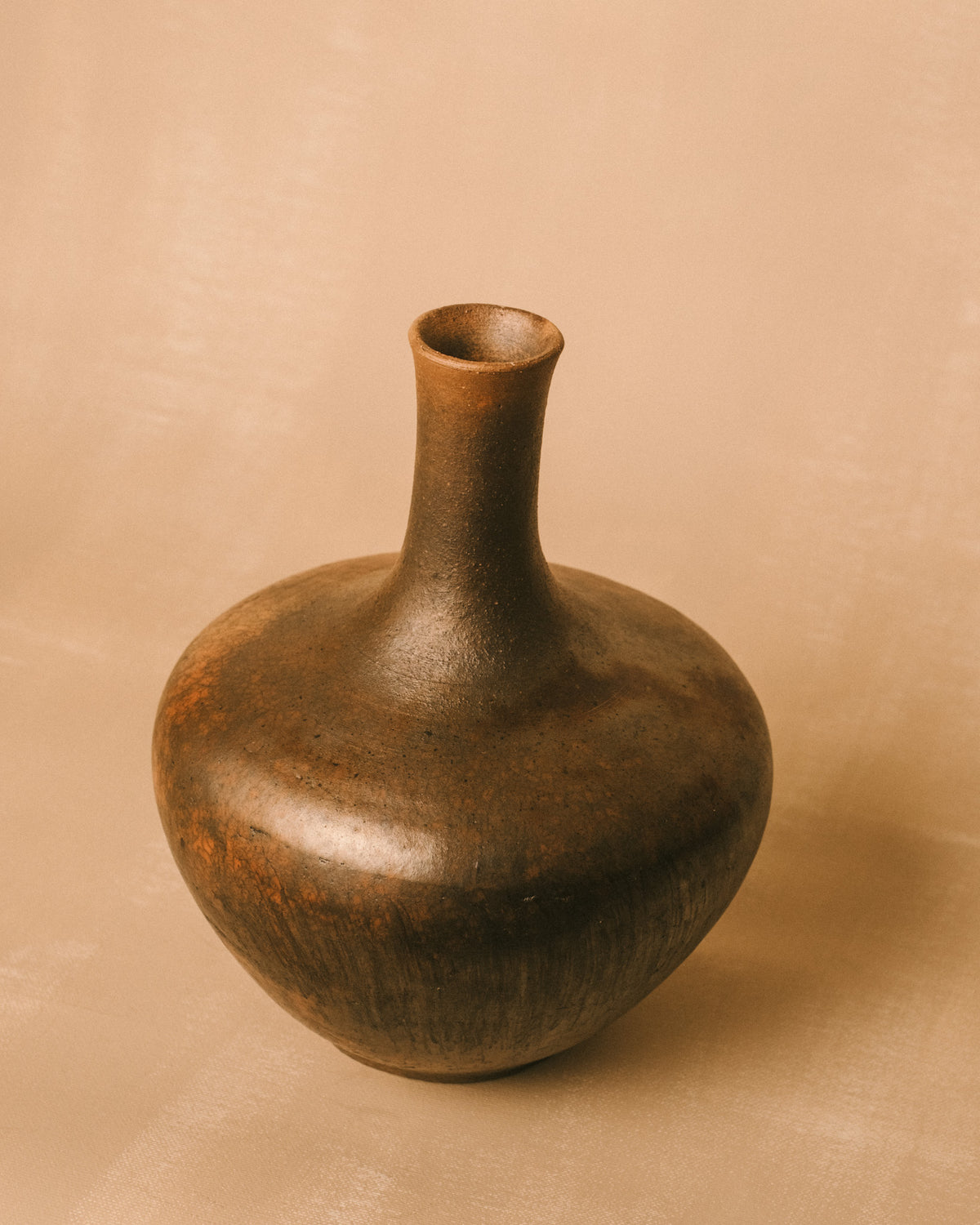 Lipari 2 vessel, Raku-fired terra sigillata, three-quarter view