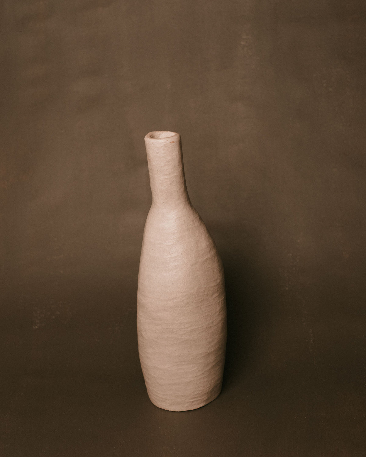 Slender silhouette of Necked Vessel II, hand-built ceramic, side profile