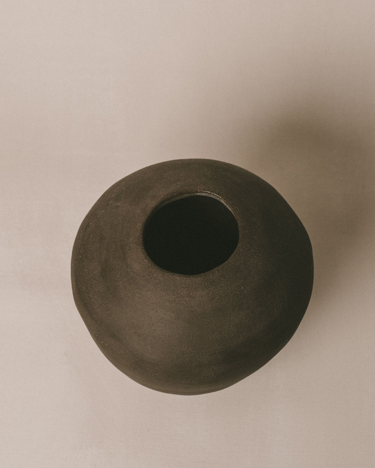 Top-down view of Volume Vessel I opening, narrow neck detail