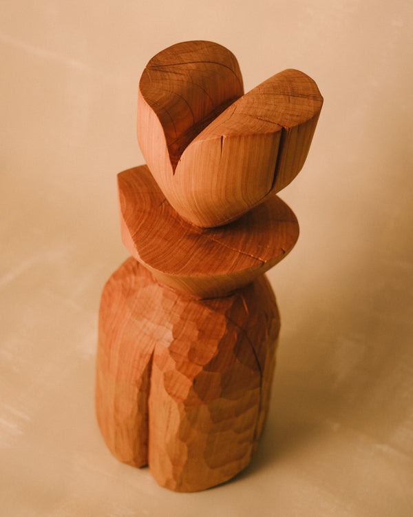 Carved back detail of Vince Skelly's Sentinel Study 02, timber grain