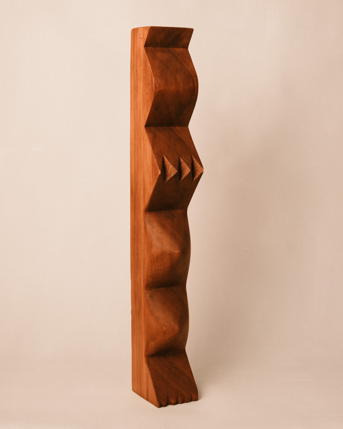 Zigzag carved form of Sentinel Study 03, West Coast timber, angled view