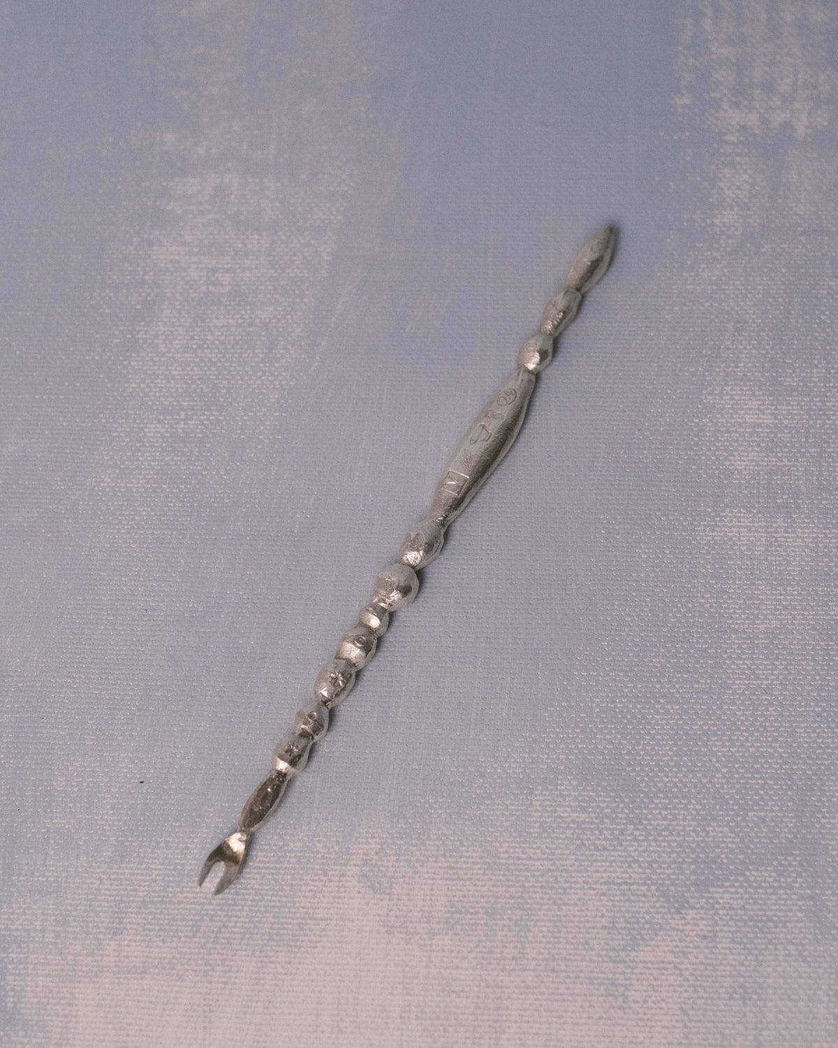 Yeodong Yun Fork in sterling silver 925, diagonal view showing incised markings along the handle